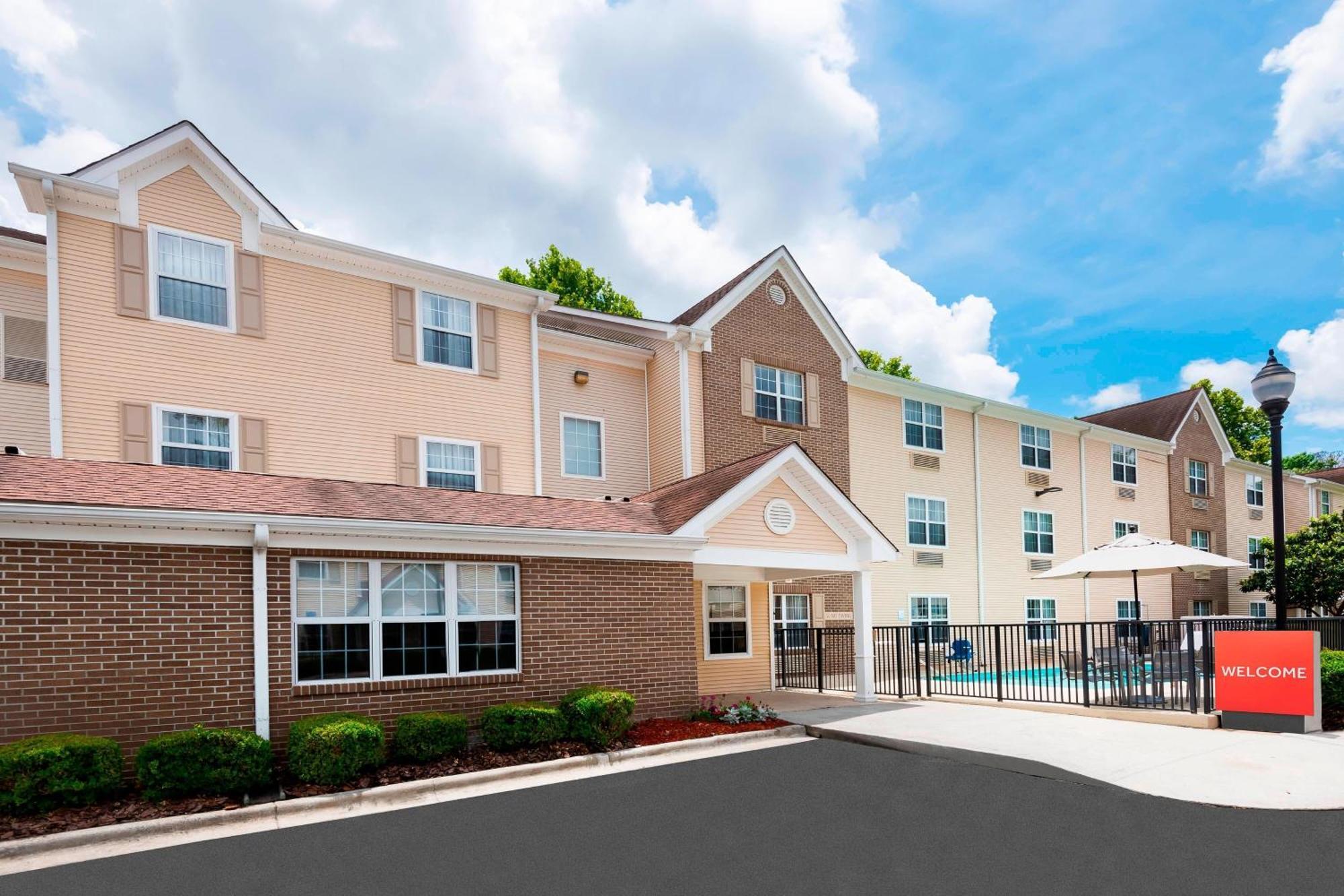 Towneplace Suites Savannah Midtown Экстерьер фото