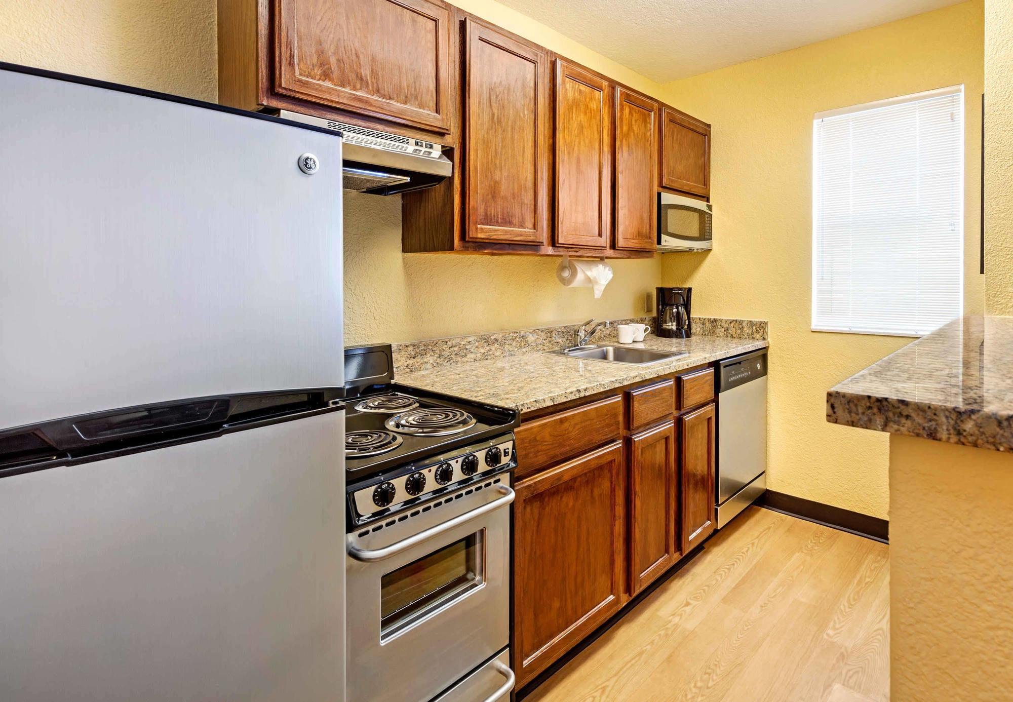 Towneplace Suites Savannah Midtown Экстерьер фото